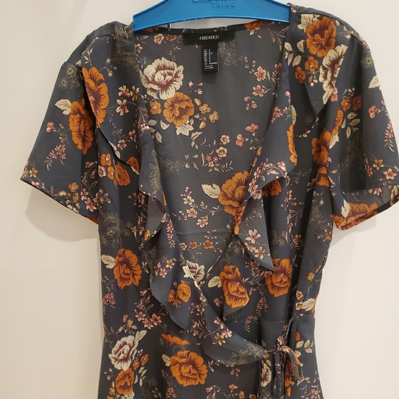 Crossbody blouse - Picture 1 of 2